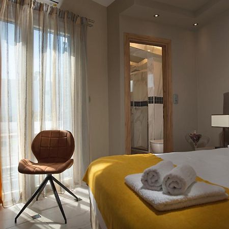 Angelica'S Deluxe Rooms In Adamas Kültér fotó
