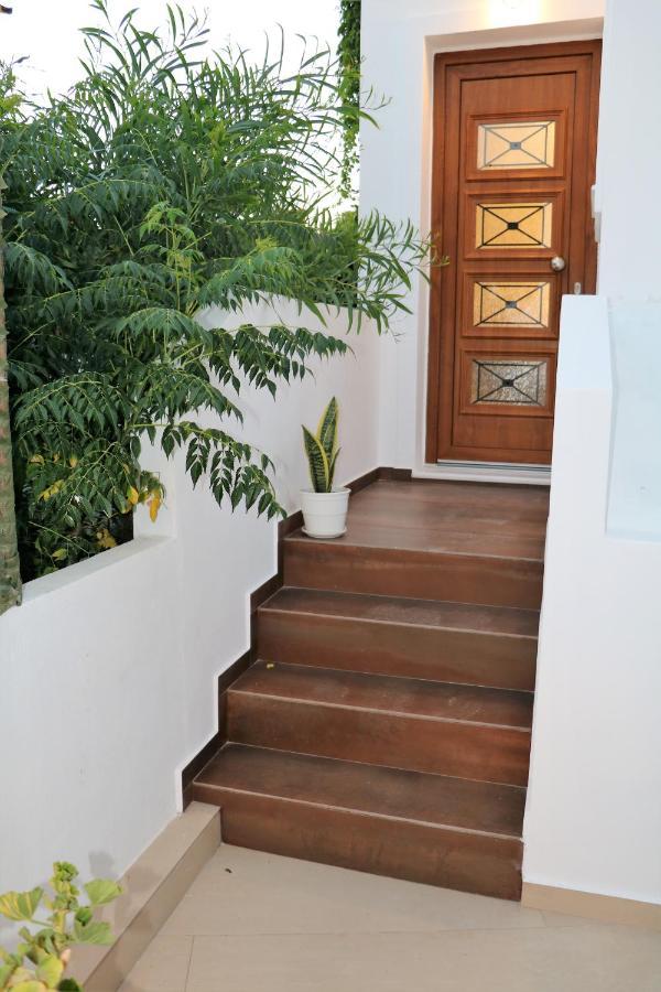 Angelica'S Deluxe Rooms In Adamas Kültér fotó